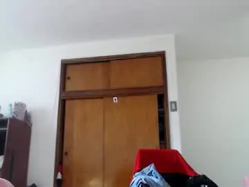 Chaturbate Live Sex Cam of doll_sary