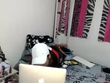Chaturbate Live Sex Cam of doll_sary