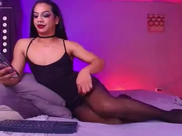 Chaturbate Live Sex Cam of emma_demonn