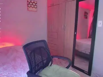Chaturbate Live Sex Cam of emma_demonn