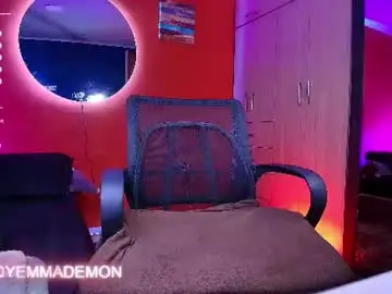 Chaturbate Live Sex Cam of emma_demonn