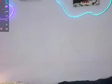 Chaturbate Live Sex of t_blonde