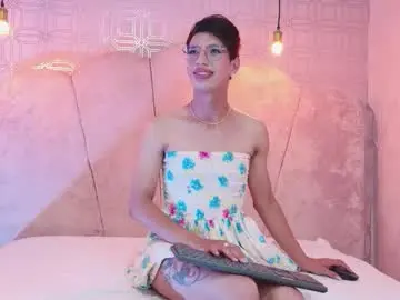 Chaturbate Watch Live Sex Cams of alexadomina18