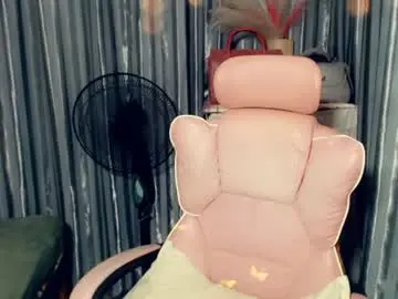 Chaturbate Live Porn of bellatrix2306
