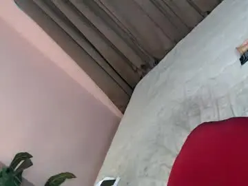 Chaturbate Adult Video Chat of alove_too_last