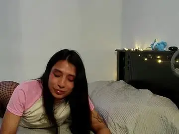 Chaturbate Adult Webcams of andybeb2121
