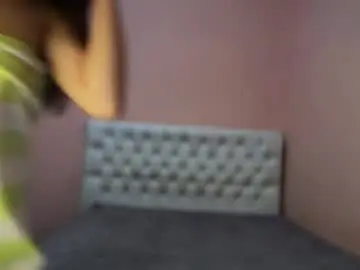 Chaturbate Live Sex Cam of aryana_699