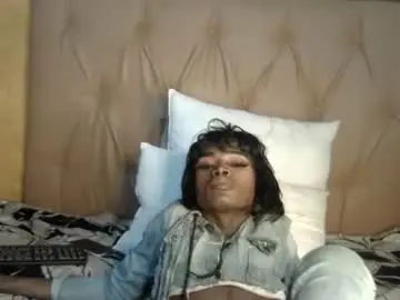 Chaturbate Adult Webcams of lucile_carrie