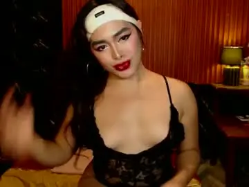 Chaturbate Best live sex cam show of queenkiraasiantsxxx