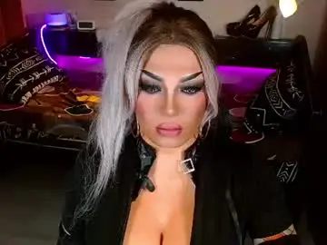 Chaturbate Live Porn of imurwildtruequeen