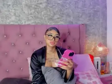 Chaturbate Adult Video Chat of khelany_isyy