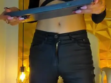 Chaturbate Live Porn of evil_annie