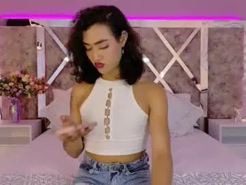 Chaturbate Live Sex of alidiaz__