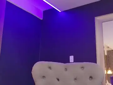Chaturbate Sex Chat of alidiaz__