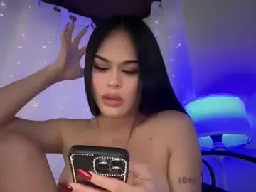 Chaturbate Live Sex Cam of erotictsmonica