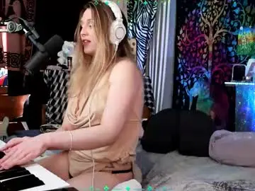 Chaturbate Live Sex Cam of xaevynne