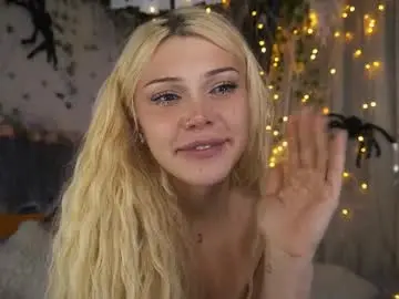 Chaturbate Adult Webcams of touch_me_if_you_can