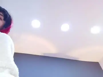 Chaturbate Free Porn Cam of nahomii__doll