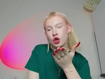 soska_albinosk from chaturbate