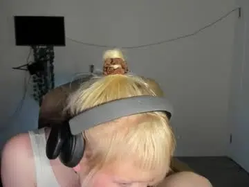 Chaturbate Best live sex cam show of soska_albinosk