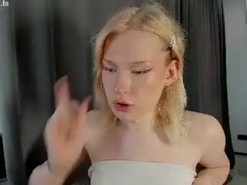 Chaturbate Watch Live Sex Cams of soska_albinosk