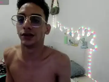Chaturbate Adult Webcam of hottbicth11