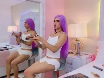 Chaturbate Live Porn of violetmonrou