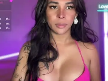 Chaturbate Nude Webcam of bigcockamanda23