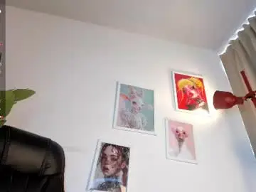 Chaturbate Free Live Porn of gia_demiee