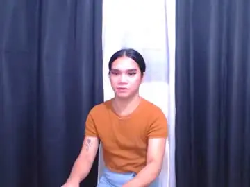 Chaturbate Sex Cam of crytastal_lust1212