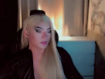 Chaturbate Live Sex Cam of queenarthalia