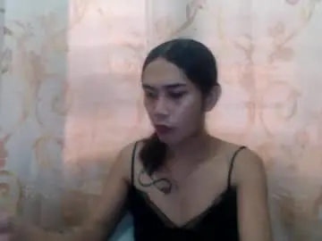 Chaturbate Live Sex Cam of urexoticslimcummer