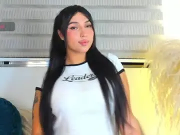 Chaturbate Live Porn of hollyprincess_2