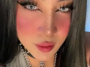 allareillusionxxx from chaturbate