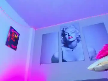 Chaturbate Live Sex Cam of cherry_gate