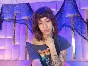Chaturbate Free Live Porn of madisonwood12