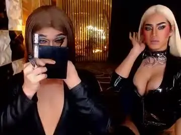 Chaturbate Nude Webcam of amazingtrans18