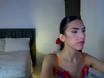 alana_sofia_ from chaturbate