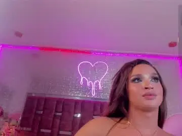Chaturbate Sex Cam of kylievictoria_