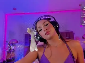 Chaturbate Nude Webcam of kylievictoria_