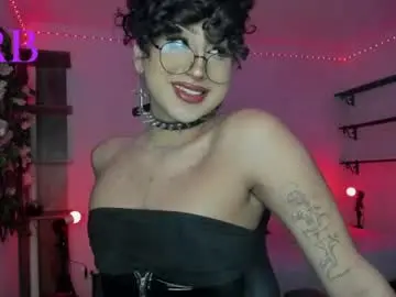 Chaturbate Watch Live Sex Cams of heka_prudence