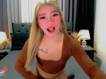 Chaturbate Live Sex Cam of sweet_zoey12