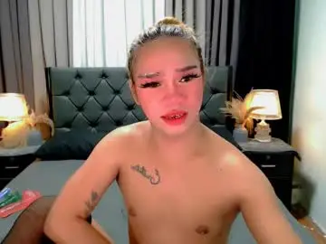 Chaturbate Live Sex Cam of sweet_zoey12