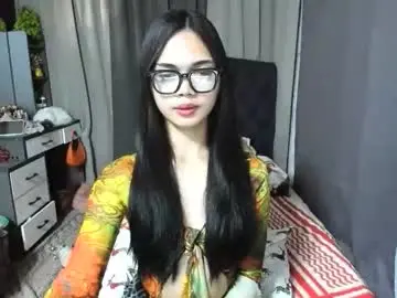 Chaturbate Best live sex cam show of naughty_emmats