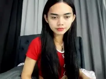 Chaturbate Live Sex Cam of naughty_emmats