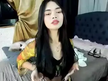 Chaturbate Live Sex Cam of naughty_emmats