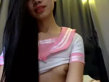 Chaturbate Live Sex Cam of naughty_emmats