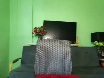Chaturbate Free Porn Cam of mia_kiss_lashes