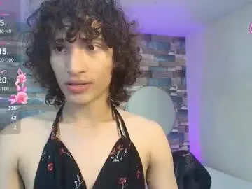 Chaturbate Live Sex of chipi_tay