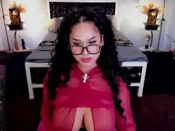 Chaturbate Free Porn Cam of majesty_chesca